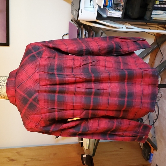 Maurices plaid flannel button down shirt size Medium *NWT - Picture 4 of 12